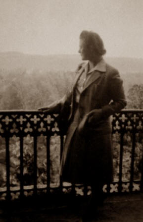 BouckovaBozena23.jpg (34198 bytes)