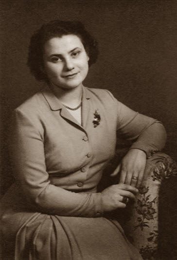 BouckovaBozena07.jpg (78426 bytes)