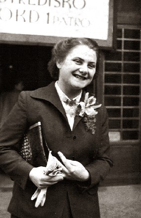 BouckovaBozena08.jpg (41406 bytes)