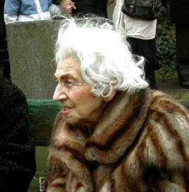 BouckovaRoberta2.jpg (20324 bytes)