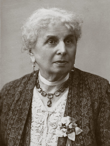 MalovichLori1.jpg (49405 bytes)