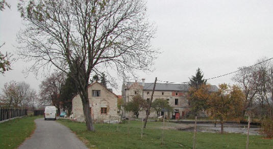 Mlejnek1.jpg (80180 bytes)