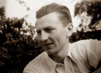 PayneHarry13.jpg (58646 bytes)